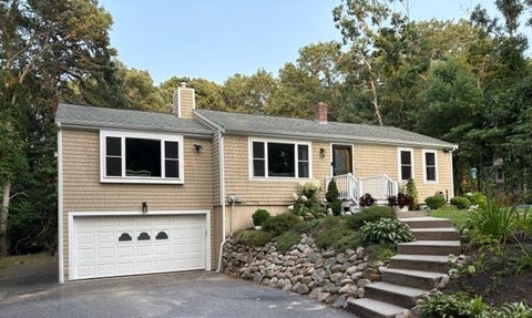 Photo of 35 Braeburn Ct, Falmouth, MA 02536 (MLS # 73540035)