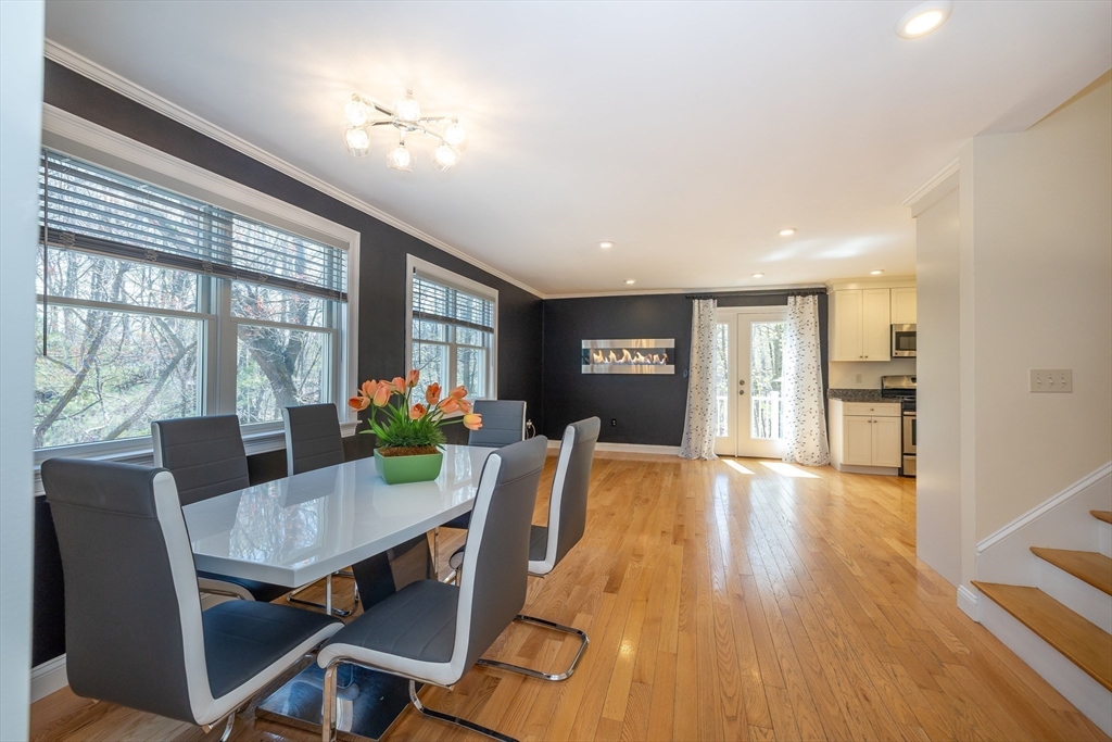 13 W Dexter Ave 1