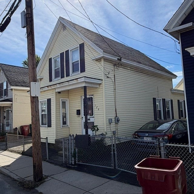 126 W 6th St, Lowell, MA Photo #27