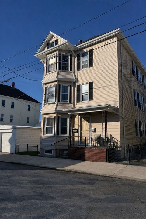 Photo of 9 Stapleton St, New Bedford, MA 02744 (MLS # 73475638)