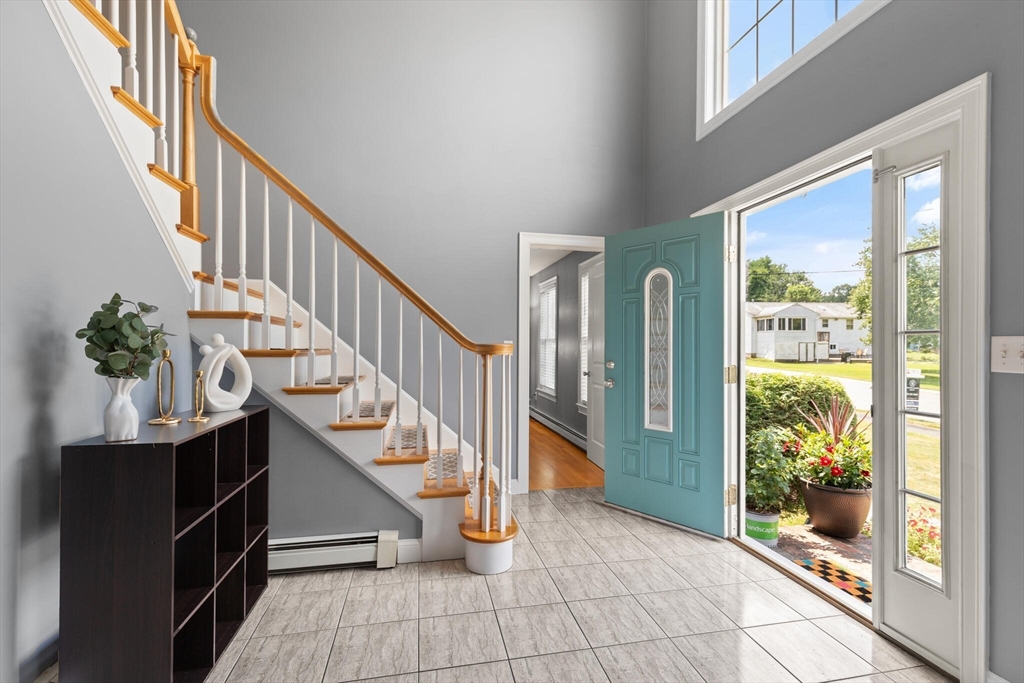 1 Dogwood Ln