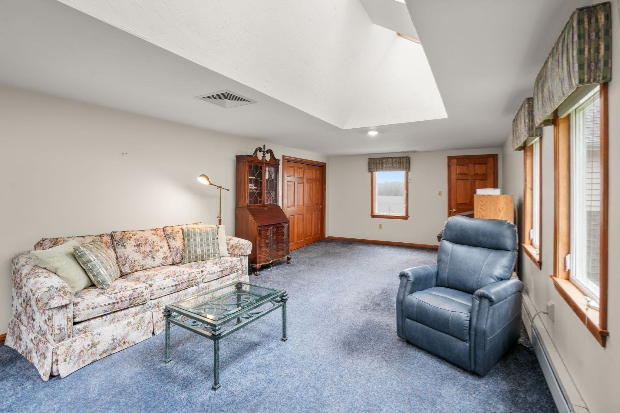 49 Singletary Rd, Millbury, MA, 49 Singletary Rd, Millbury, MA Photo #21