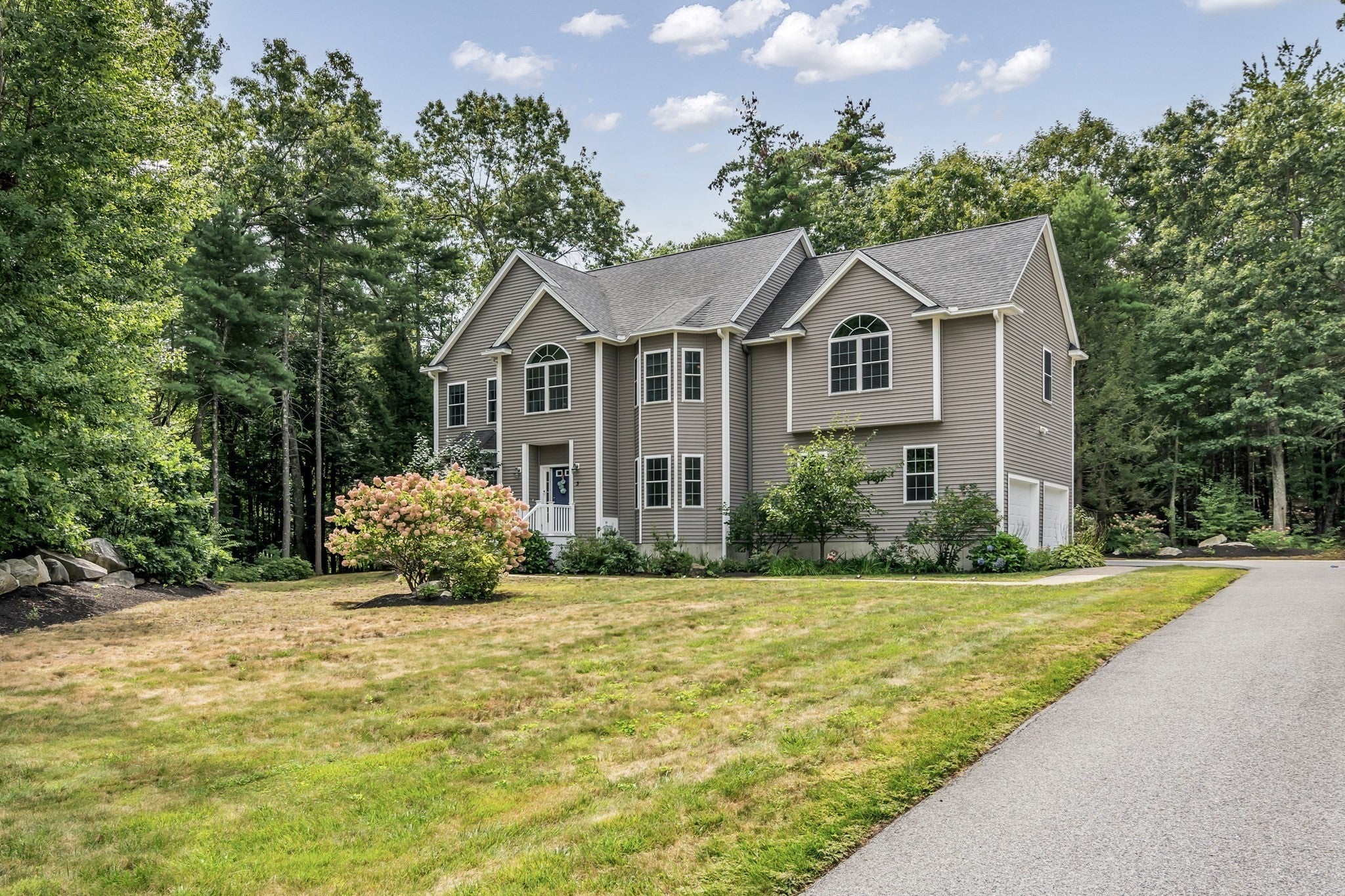 3 Ava Ln, Tyngsborough, MA, 3 Ava Ln, Tyngsborough, MA Photo #2