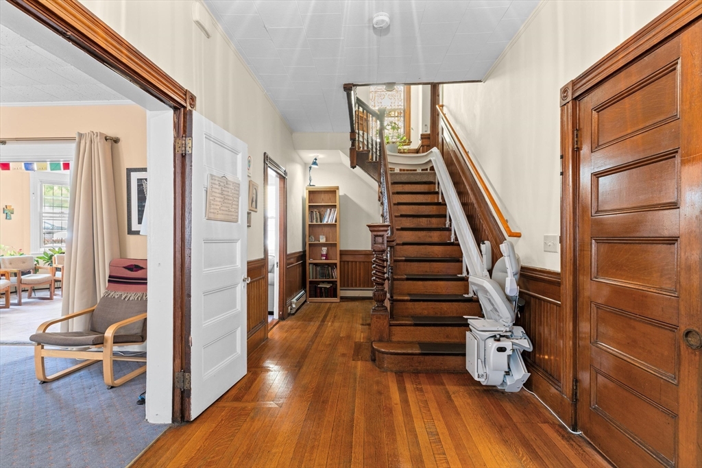 65 Magnolia St