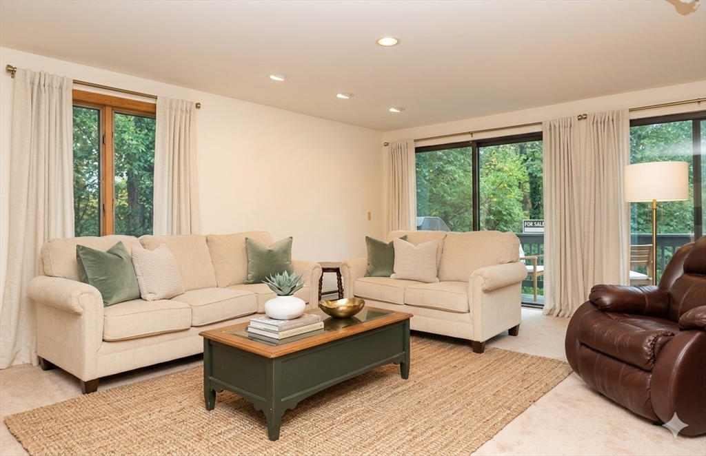 131 Jewett  St