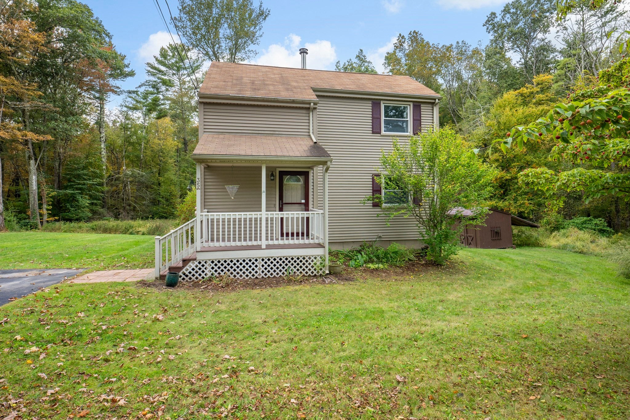35 Old Sawmill Rd, Woodstock, CT, 35 Old Sawmill Rd, Woodstock, CT Photo #2