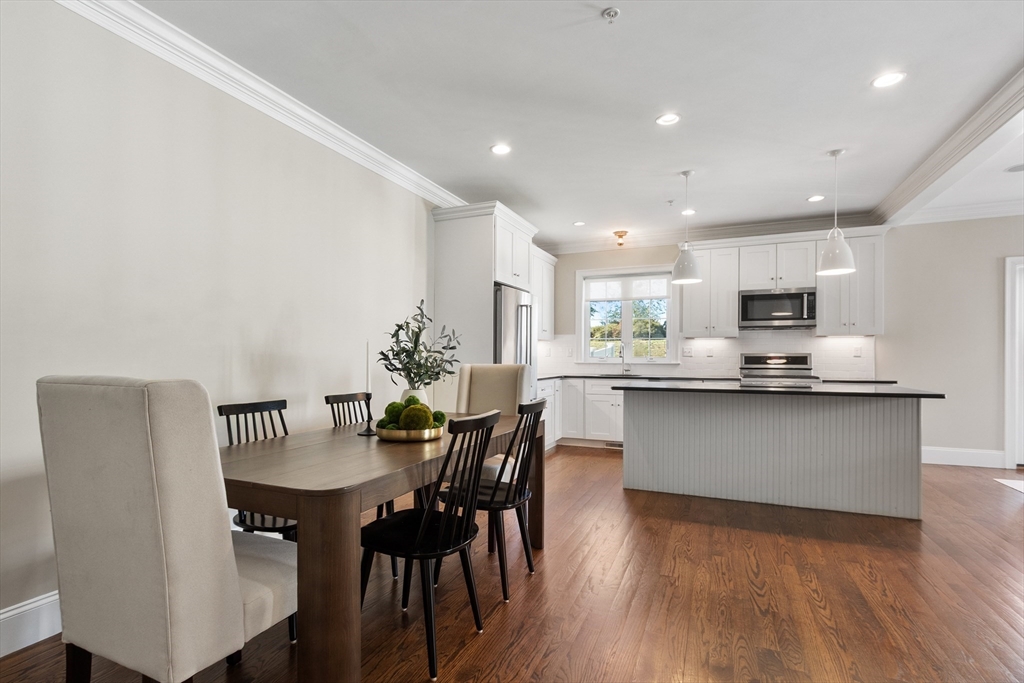 6 Clarks Hill Ln 6