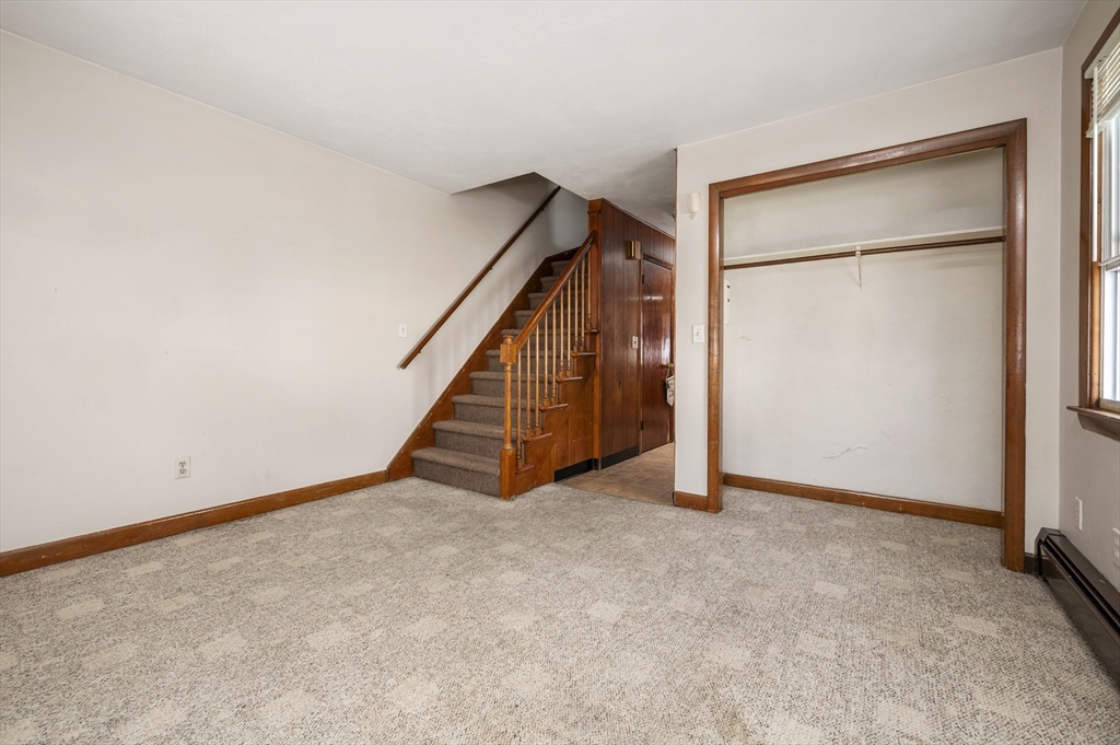466 Admiral St