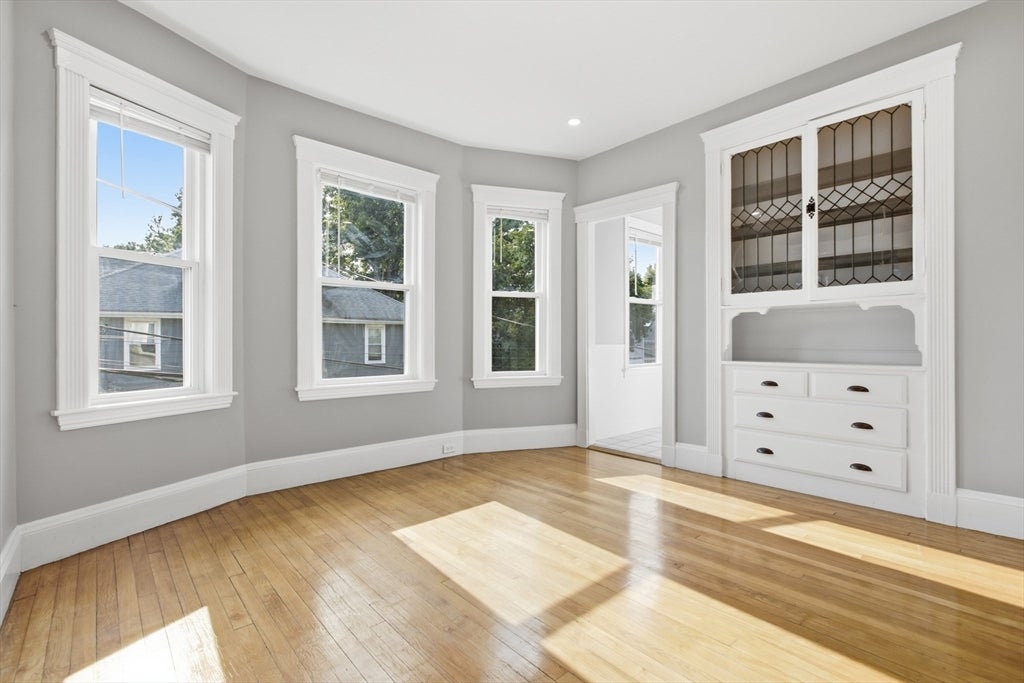 168 Brook RD, Milton, MA, 168 Brook RD, Milton, MA Photo #25