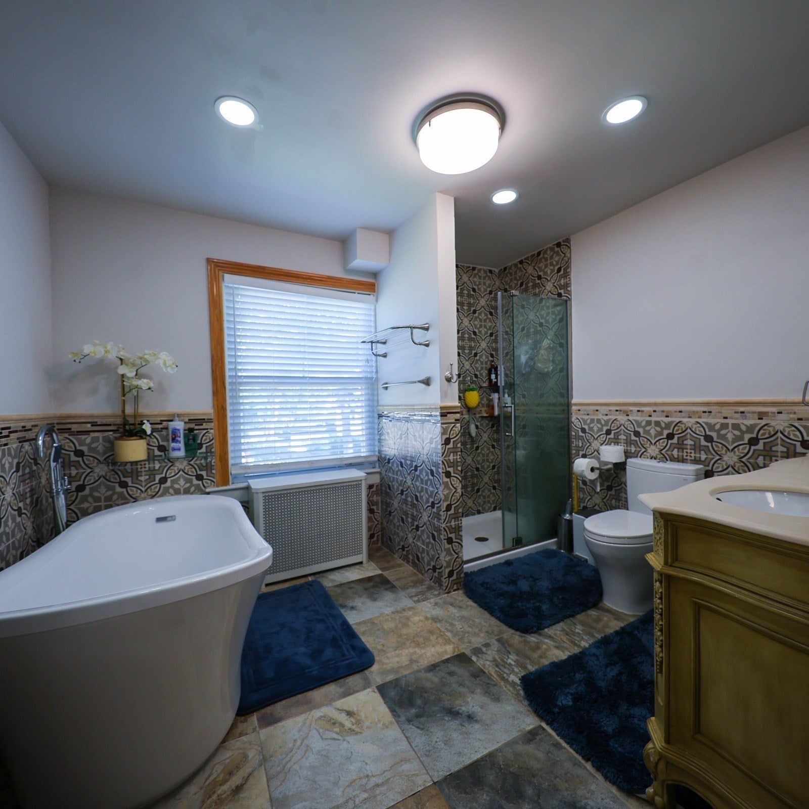 374 Pine St, Lowell, MA, 374 Pine St, Lowell, MA Photo #28