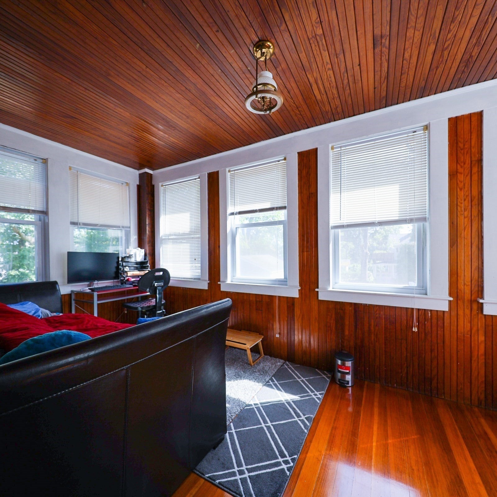 374 Pine St, Lowell, MA, 374 Pine St, Lowell, MA Photo #27