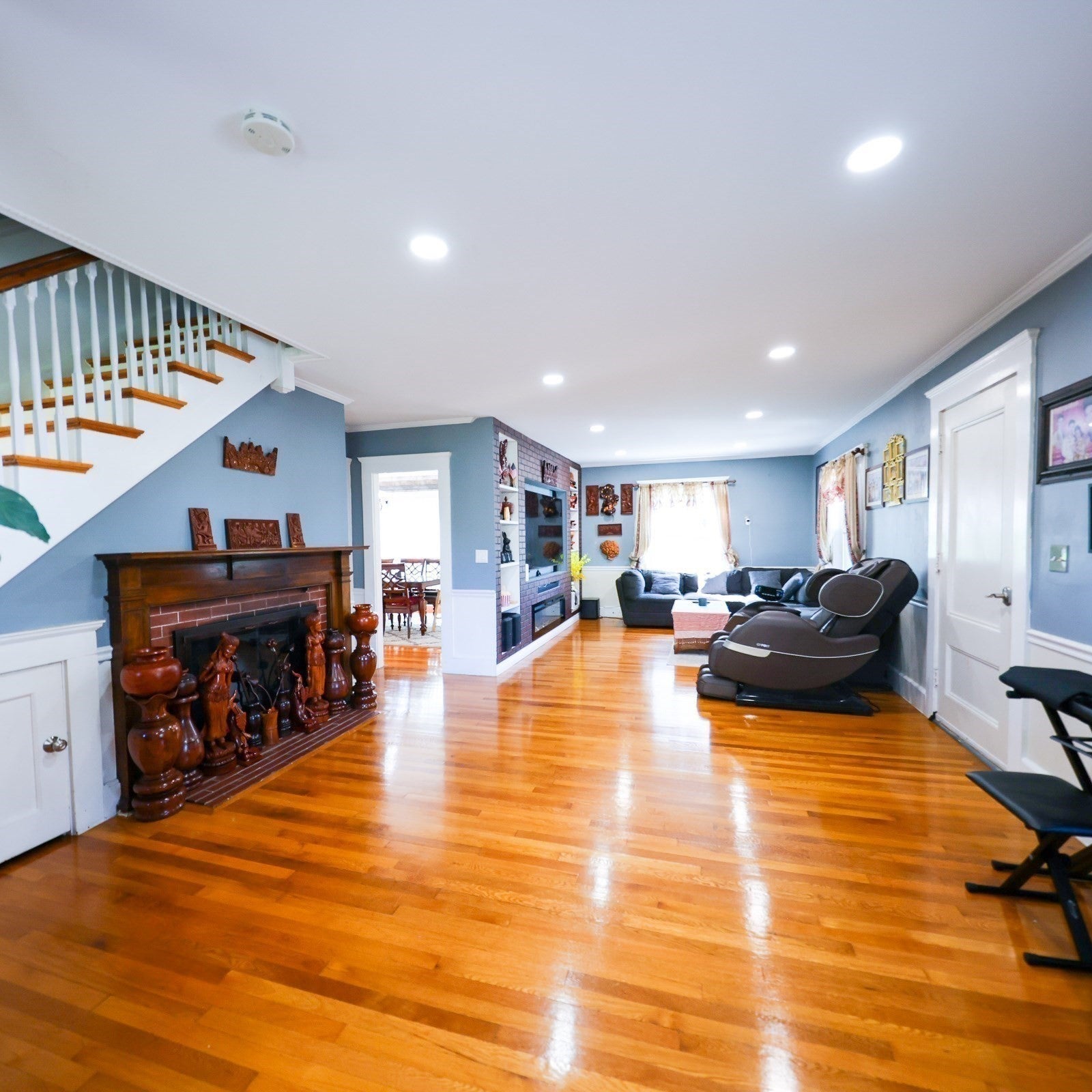 374 Pine St, Lowell, MA, 374 Pine St, Lowell, MA Photo #5