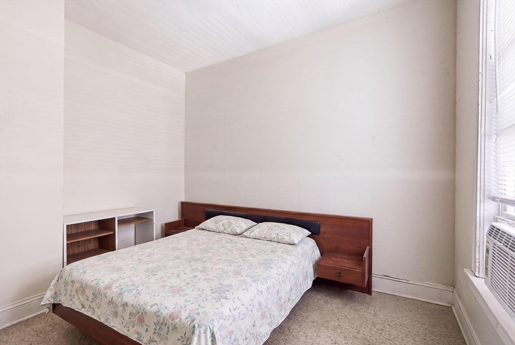 259 Chelsea St, Boston, MA Photo #19