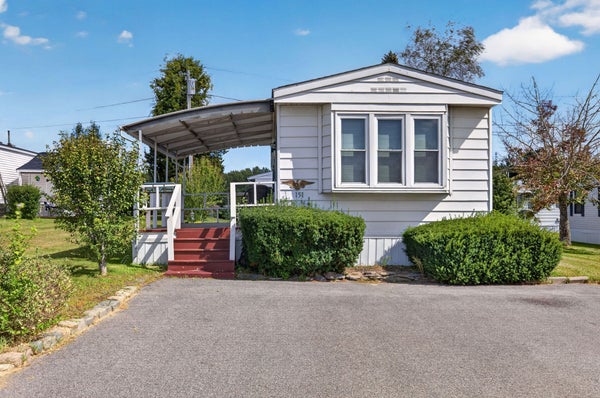 151 EASY ST, RAYNHAM, MA 02767 - Image 14e172a35bccd33593f7ce561f38b8ce/2183147331