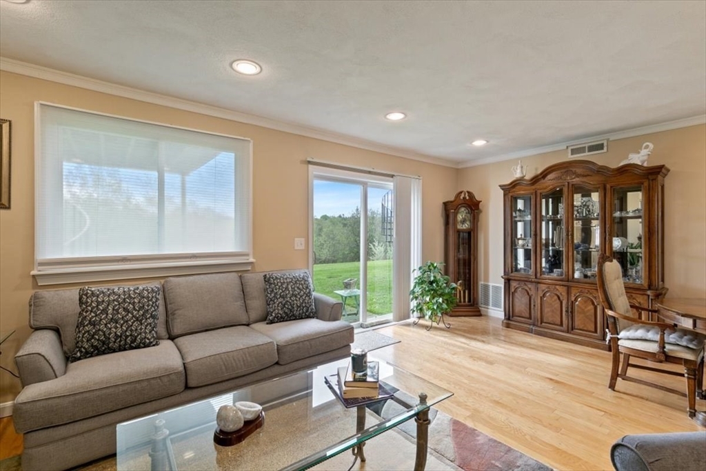 100 Merrimack Ave 21