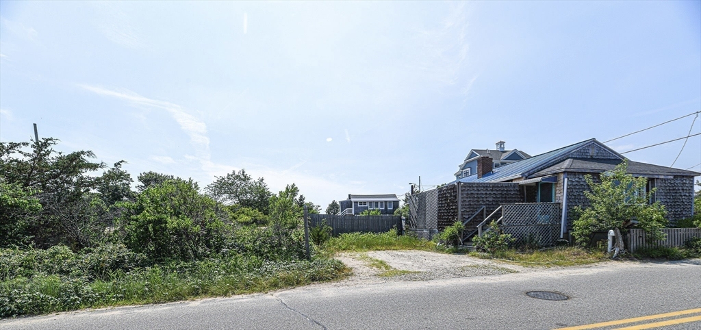 137 Old Point Road