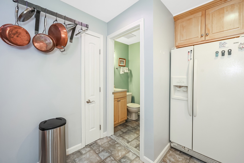 4 Country Club Lane B