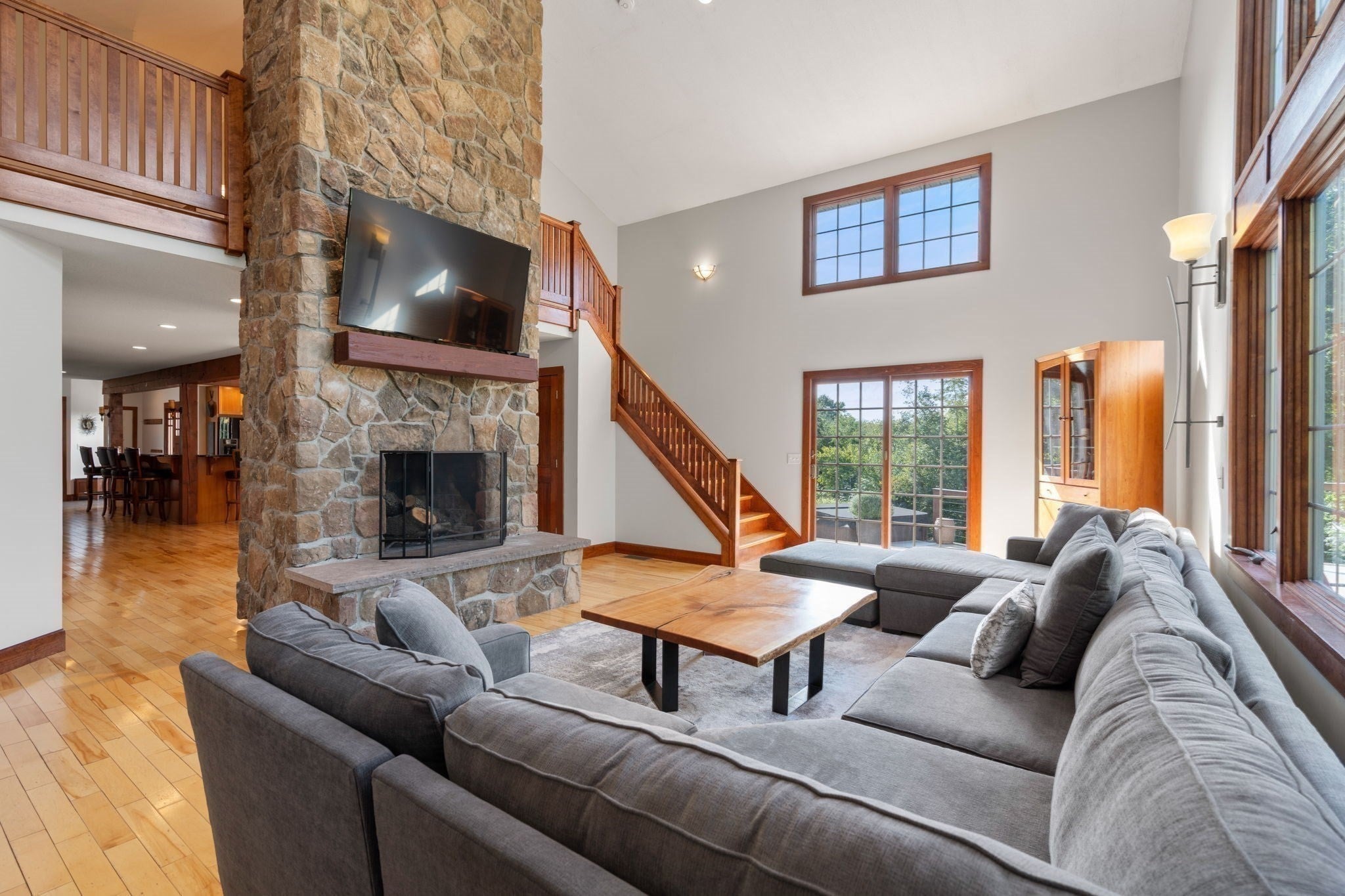 89 Pomeroy Road, Montgomery, MA Photo #6