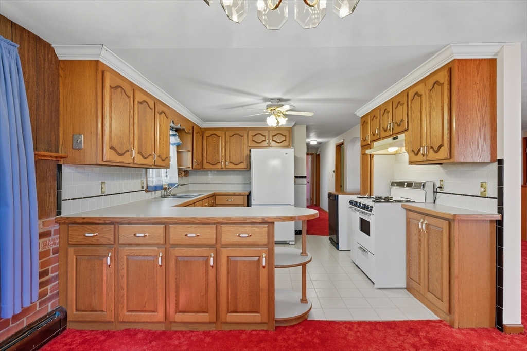 11 Woodland Hts