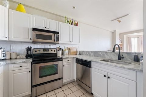 1 Cityview Lane 511 Quincy MA 02169