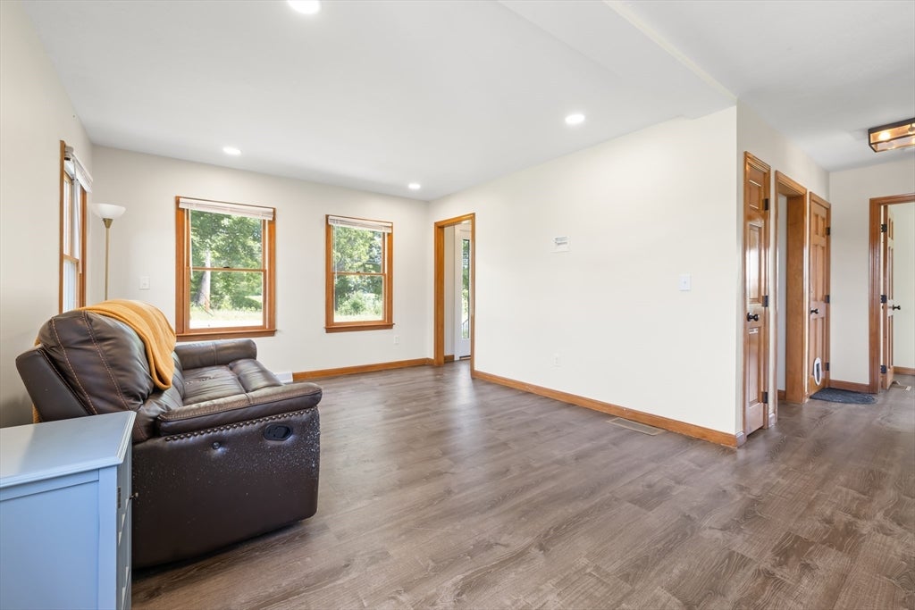 180 Great Road, Littleton, MA Photo #7