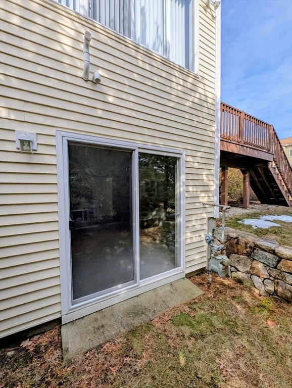 Ashland, Massachusetts 01721, United States, 2 Bedrooms Bedrooms, ,3 BathroomsBathrooms,Residential,Active,15149