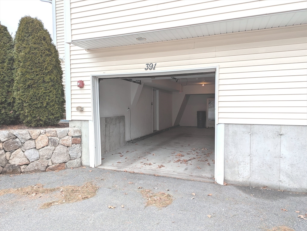 Ashland, Massachusetts 01721, United States, 2 Bedrooms Bedrooms, ,3 BathroomsBathrooms,Residential,Active,15149