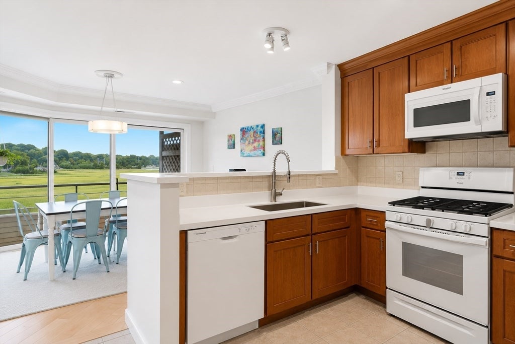 27 Ladds Way #27, Scituate, MA Photo #11