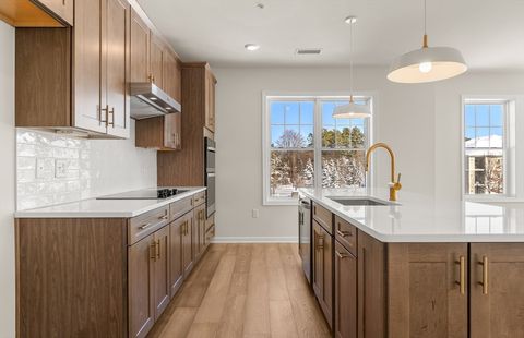 320 Martins Landing 207 North Reading MA 01864