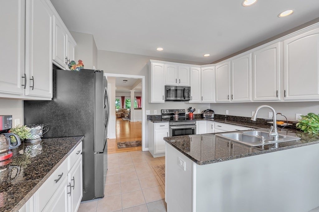 16 Linkside Ct #16, Northbridge, MA, 16 Linkside Ct #16, Northbridge, MA Photo #12