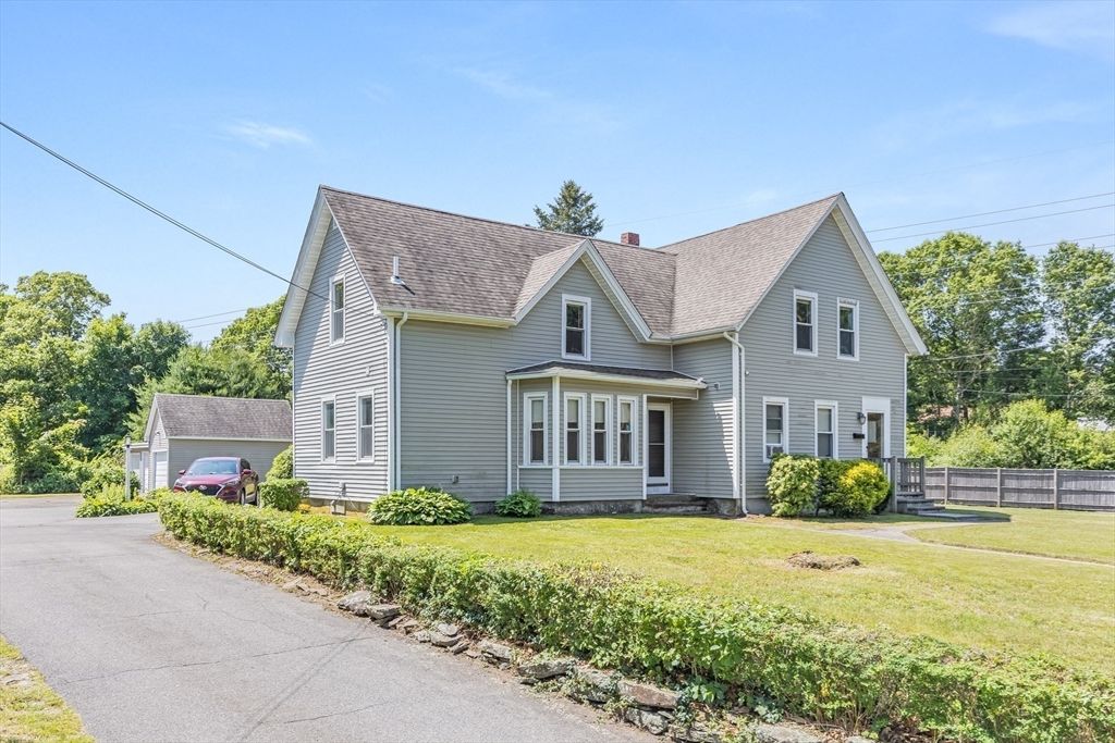 514 West Britannia Street