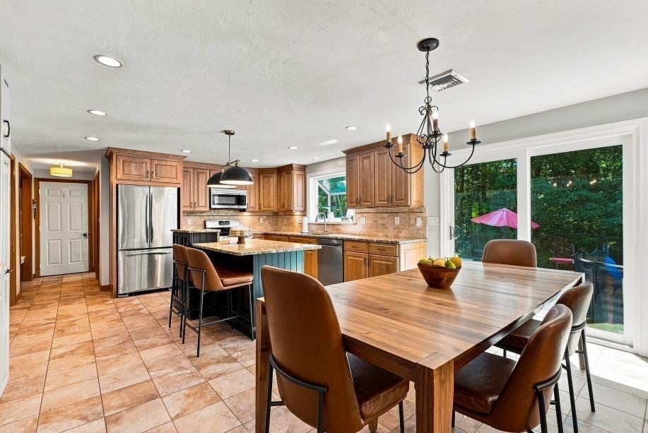 14 Cedar Ridge Ln, Mansfield, MA, 14 Cedar Ridge Ln, Mansfield, MA Photo #7
