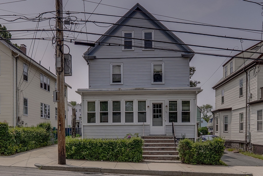 69 Metropolitan Ave