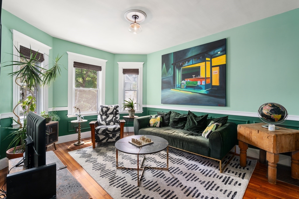 574 Ashmont Street 1