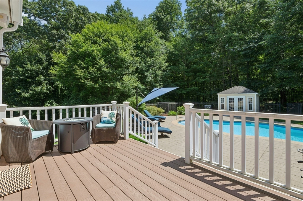 10 Burnett Road, Southborough, MA Photo #38