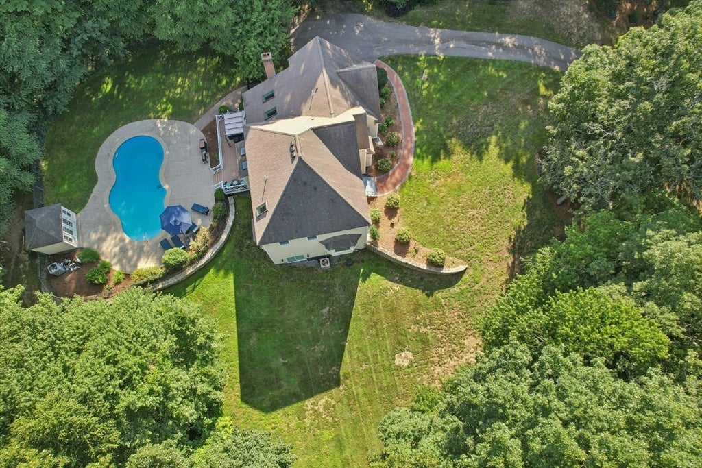 10 Burnett Road, Southborough, MA Photo #42