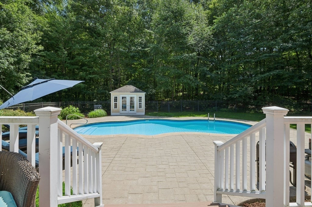 10 Burnett Road, Southborough, MA Photo #37