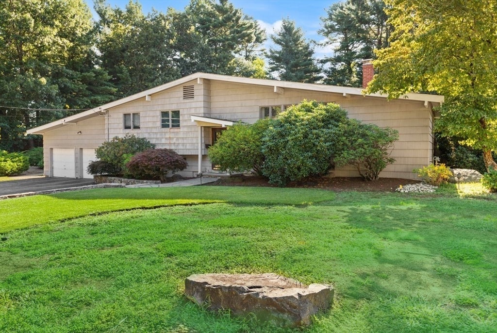 18 Jefferson Ave, Sharon, MA Photo #1