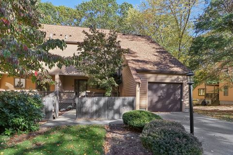 16 Danforth Way 16 Franklin MA 02038