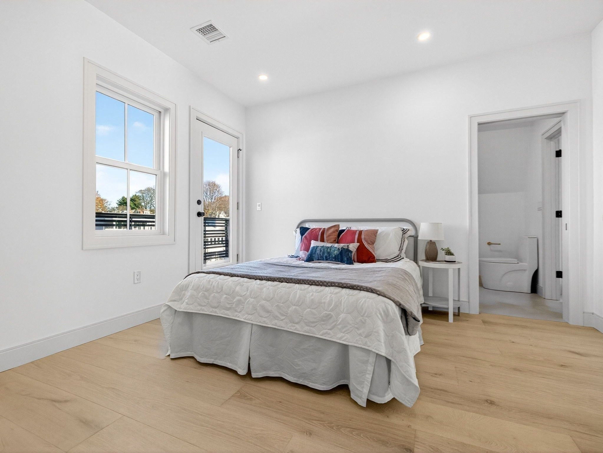 202 Powder House Blvd #2, Somerville, MA Photo #11