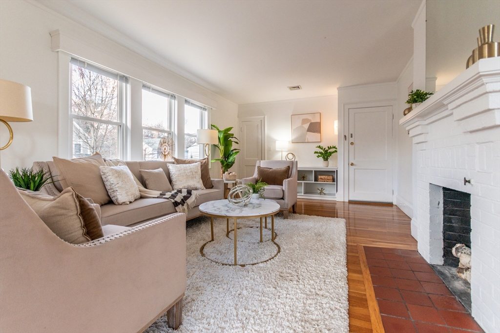 56-58 Cloverdale Rd 56