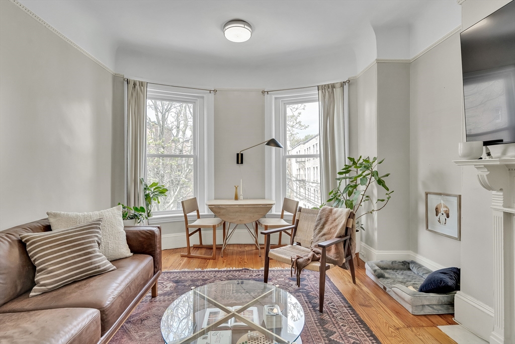 1874 Beacon St 3