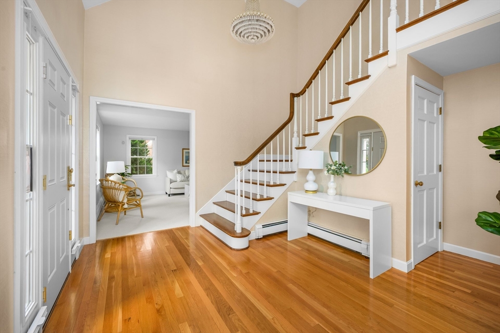 Barnstable, Massachusetts 02635, United States, 3 Bedrooms Bedrooms, ,3 BathroomsBathrooms,Residential,Active,248935