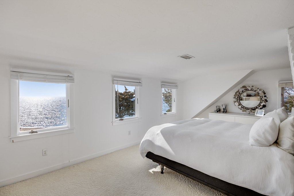 Barnstable, Massachusetts 02635, United States, 5 Bedrooms Bedrooms, ,4 BathroomsBathrooms,Residential,Active,193617