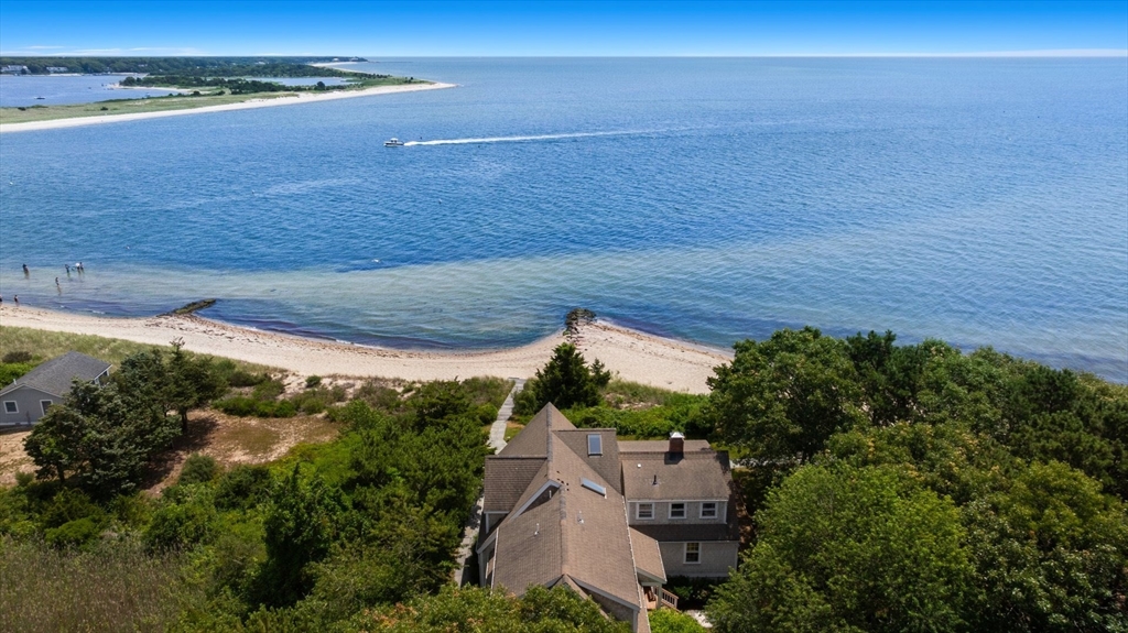 Barnstable, Massachusetts 02635, United States, 5 Bedrooms Bedrooms, ,4 BathroomsBathrooms,Residential,Active,193617