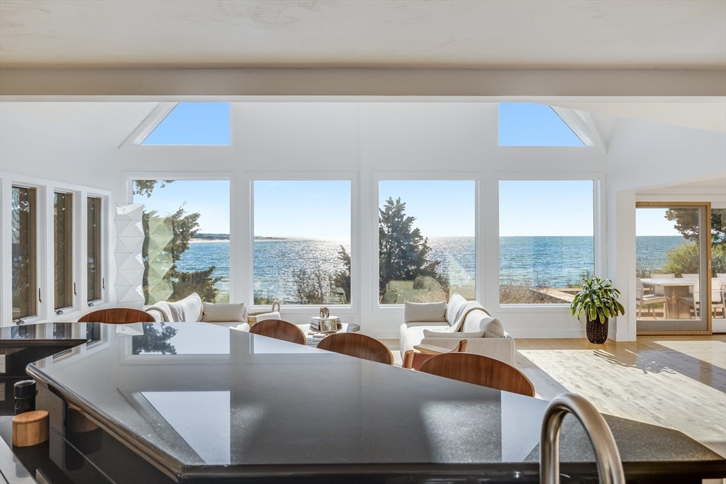 Barnstable, Massachusetts 02635, United States, 5 Bedrooms Bedrooms, ,4 BathroomsBathrooms,Residential,Active,193617