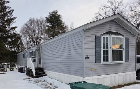 83 Clark Rd. 1 Shirley MA 01464