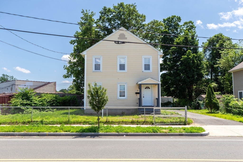 27 Hickory St