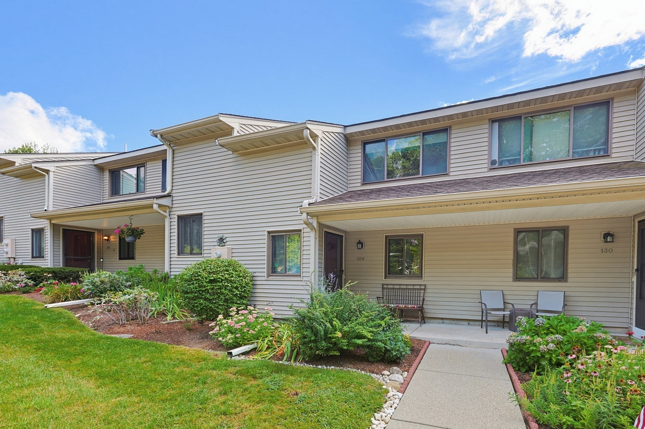 129 Highwood Drive #129, Franklin, MA Photo #1