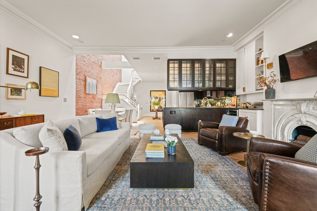 129 Beacon Street PH